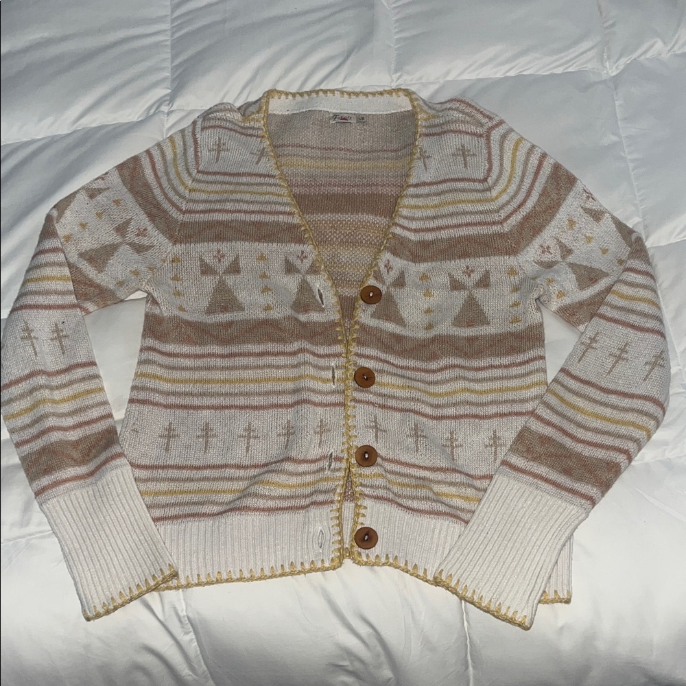 Faherty Homeland Cardigan Design EXCLUSIVE collab Bethany Yellowtail. 🪶
